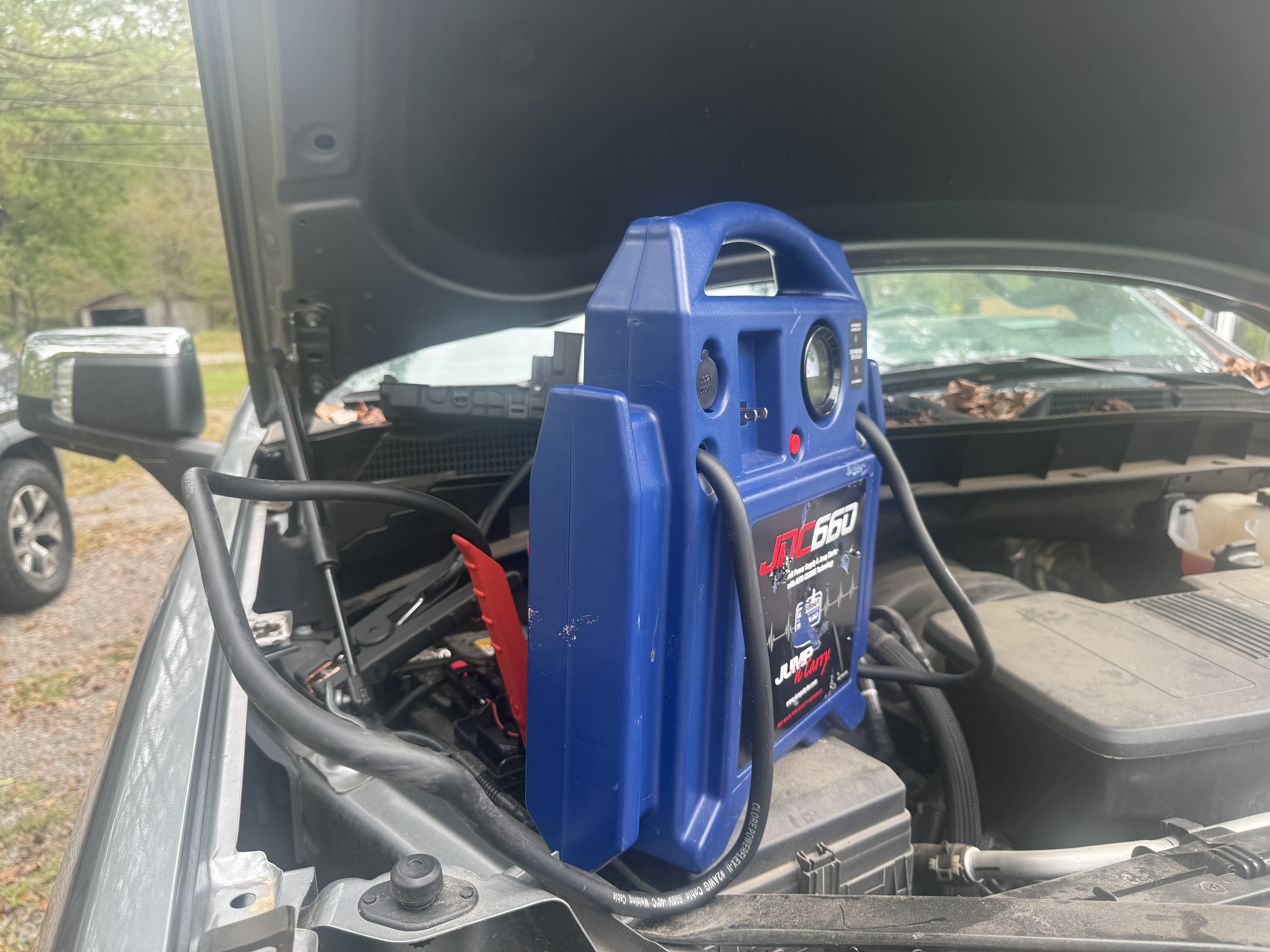 Roadside-Pro Battery Jump Start Service In Jasper, Al.