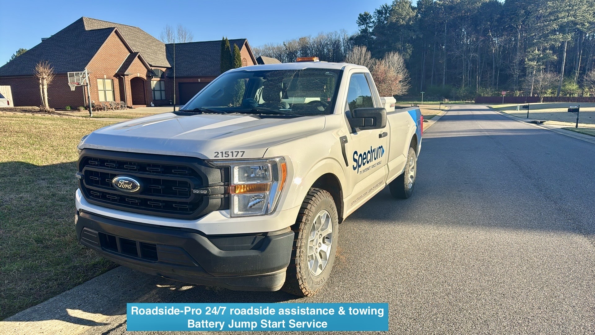 Roadside-Pro 24/7 roadside assistance & towing jump start service