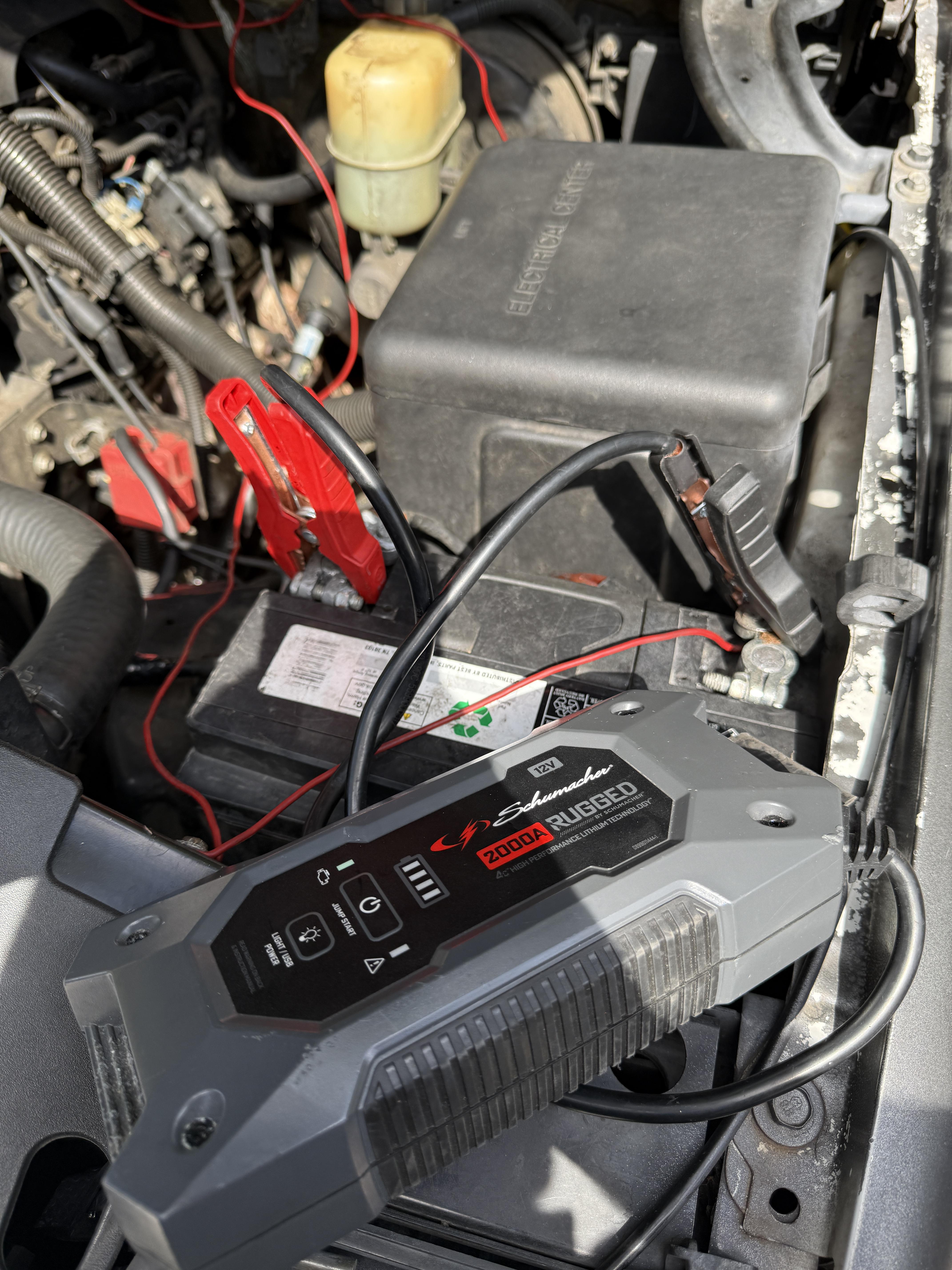 Roadside-Pro Battery Jump Start In Cullman, Al.