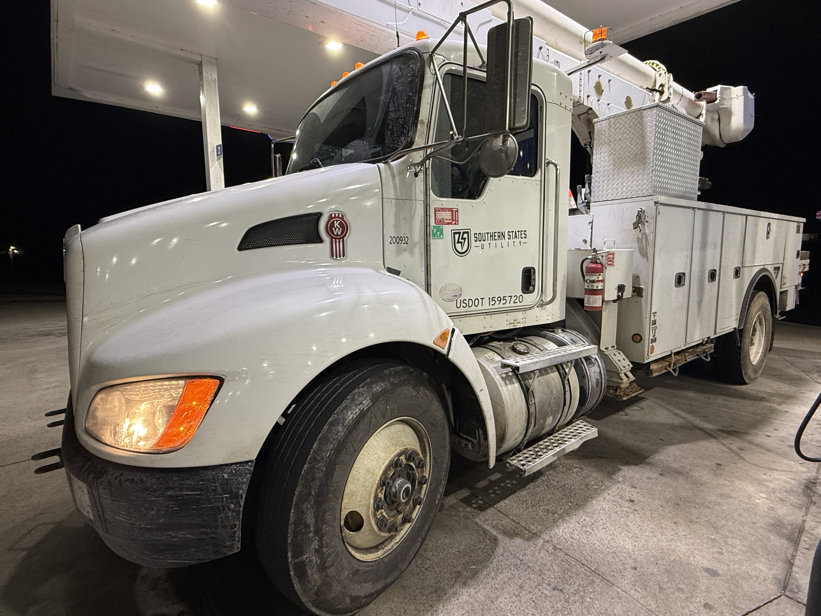 Lockout Service On Commercial Truck In Dodge City, Al.